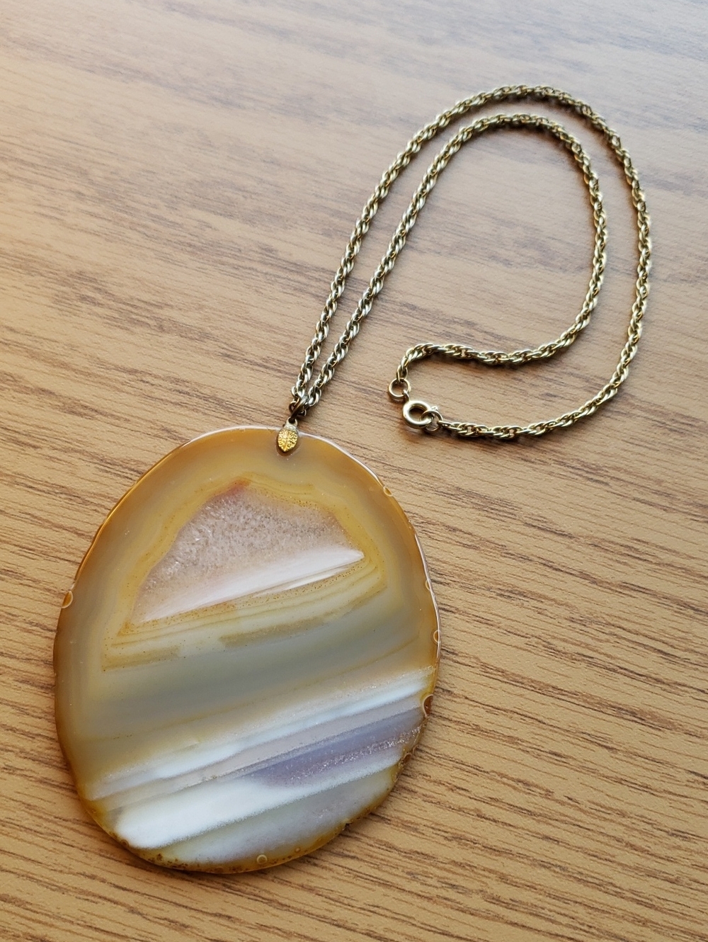 Vintage Natural Agate Slice Pendant Necklace Gold Tone Rope Chain